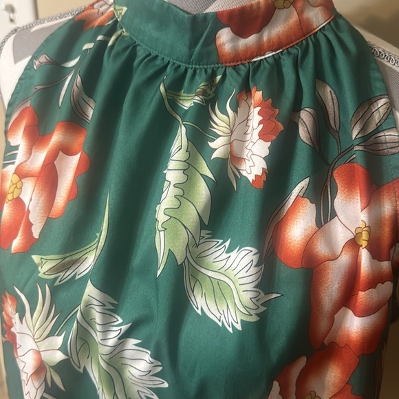 Green Orange and Cream SHEIN Halter Top - Size M - Picture 3 of 9